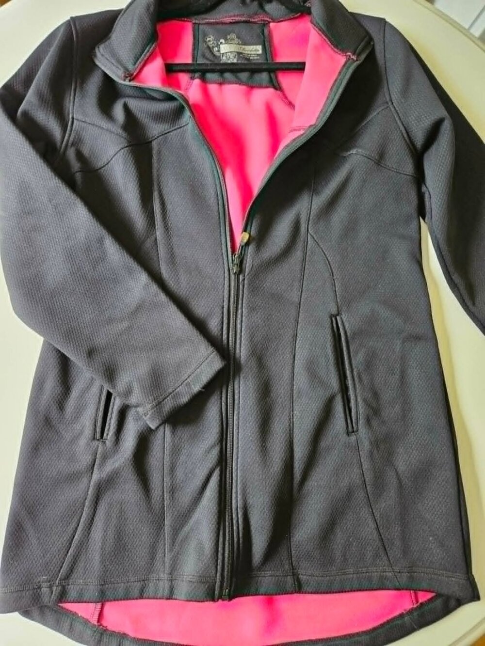 Athletic Jacket & Capris Jacket L Capris XL